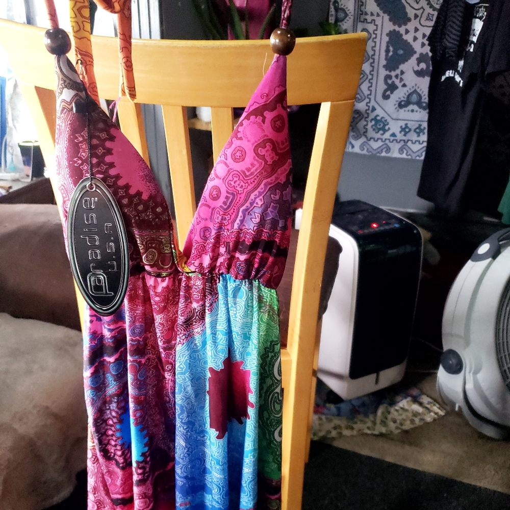 Women's neck tie shirt